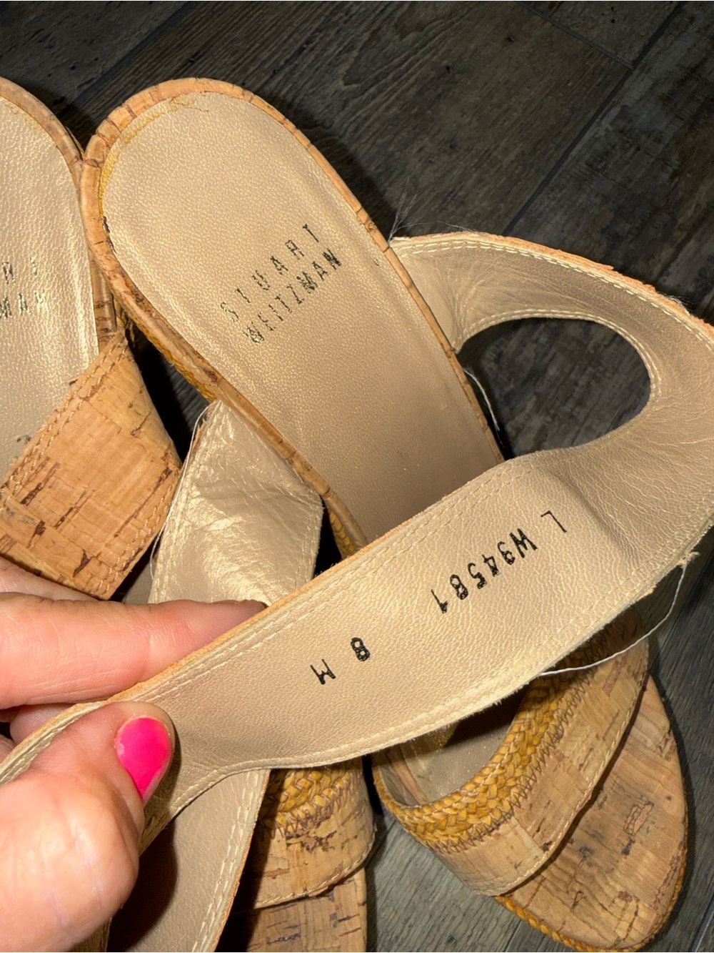 Stuart Weitzman Size 8 Pre~Owned - Picture 6 of 6